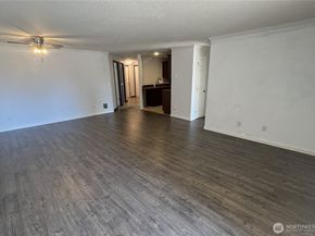 9917 Holly Drive B206, Everett WA 98204