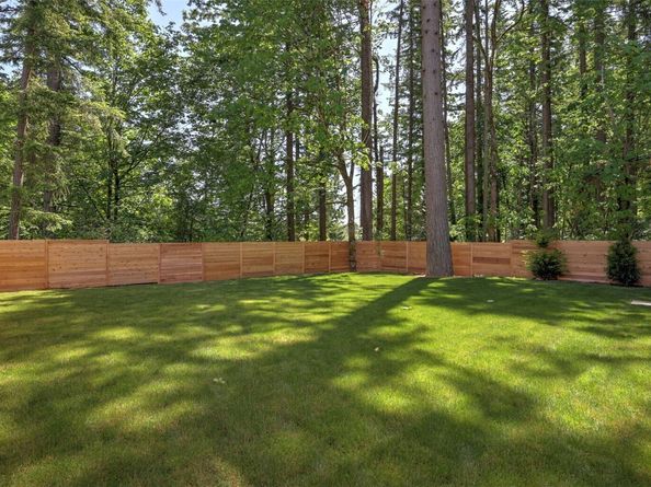 1542 213th Court NE, Sammamish WA 98074