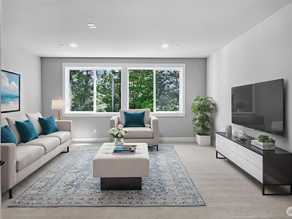 1542 213th Court NE, Sammamish WA 98074