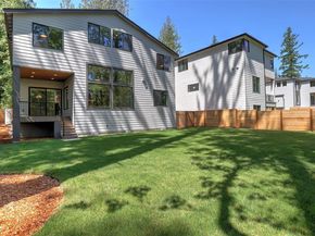 1542 213th Court NE, Sammamish WA 98074