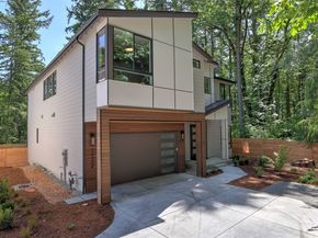 1542 213th Court NE, Sammamish WA 98074