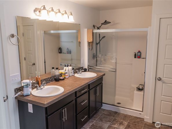 29429 121st Avenue Ct SE, Auburn WA 98092