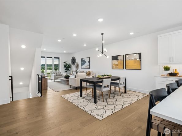 12257 137th Place NE 2903, Redmond WA 98052