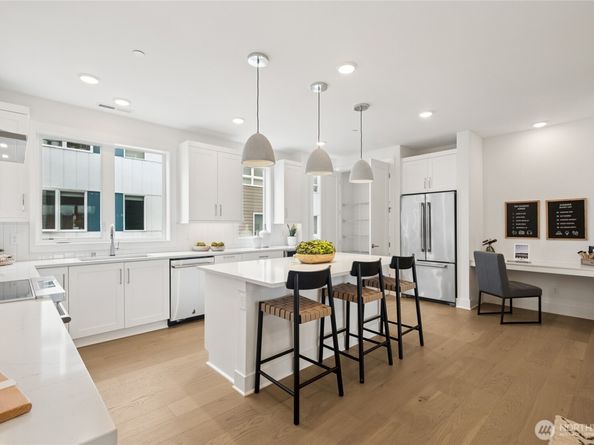 12257 137th Place NE 2903, Redmond WA 98052