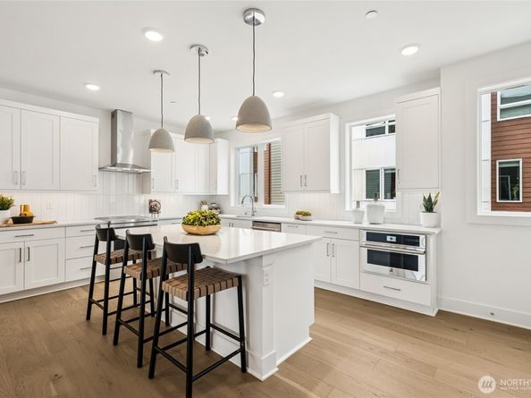 12257 137th Place NE 2903, Redmond WA 98052