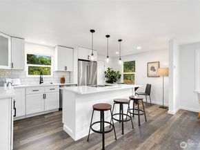 10346 Ashworth Avenue N, Seattle WA 98133