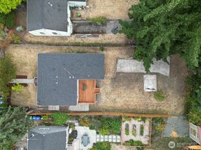 10346 Ashworth Avenue N, Seattle WA 98133