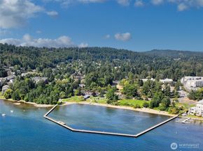 9003 NE Juanita Lane, Kirkland WA 98034