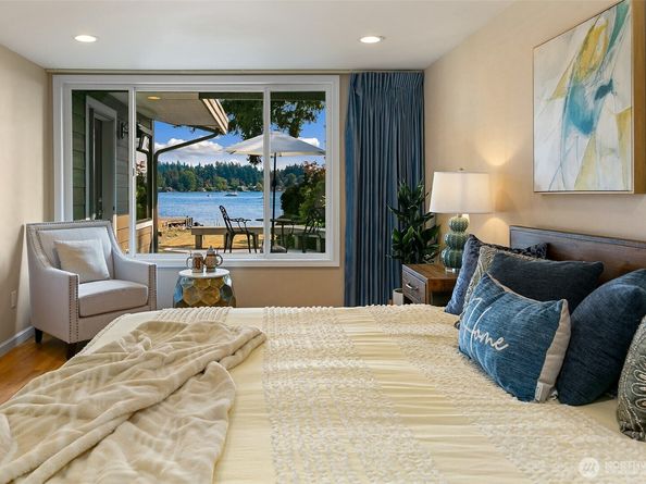 9003 NE Juanita Lane, Kirkland WA 98034