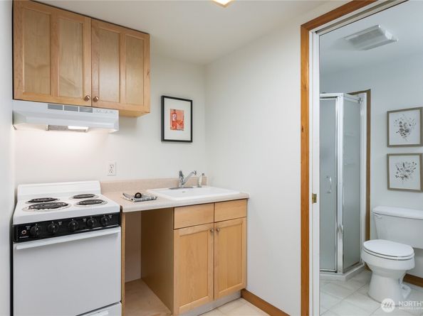 2837 NW 61st Street, Seattle WA 98107