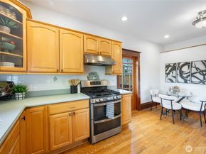 2837 NW 61st Street, Seattle WA 98107