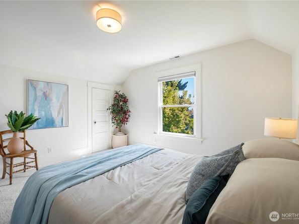 2837 NW 61st Street, Seattle WA 98107
