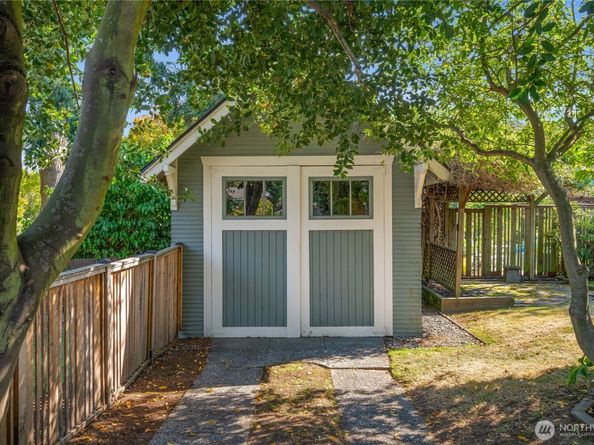 2837 NW 61st Street, Seattle WA 98107