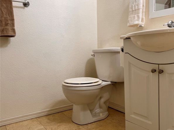 26224 14th Place S, Des Moines WA 98198