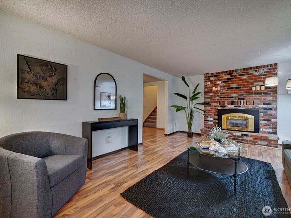 4554 Westway Drive SE, Port Orchard WA 98366