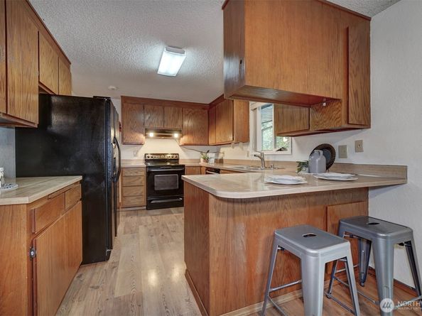 4554 Westway Drive SE, Port Orchard WA 98366