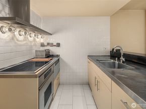 2125 1st Avenue 1505, Seattle WA 98121