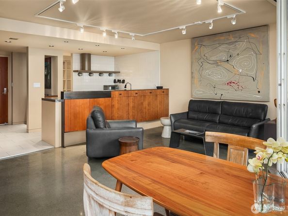 2125 1st Avenue 1505, Seattle WA 98121