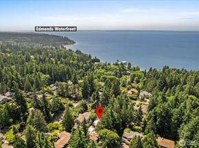 6907 160th Street SW, Edmonds WA 98026