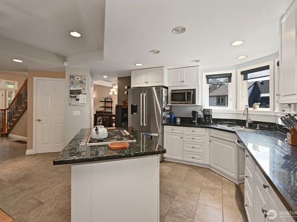 8435 Fauntleroy Place SW, Seattle WA 98136