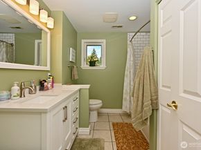 8435 Fauntleroy Place SW, Seattle WA 98136
