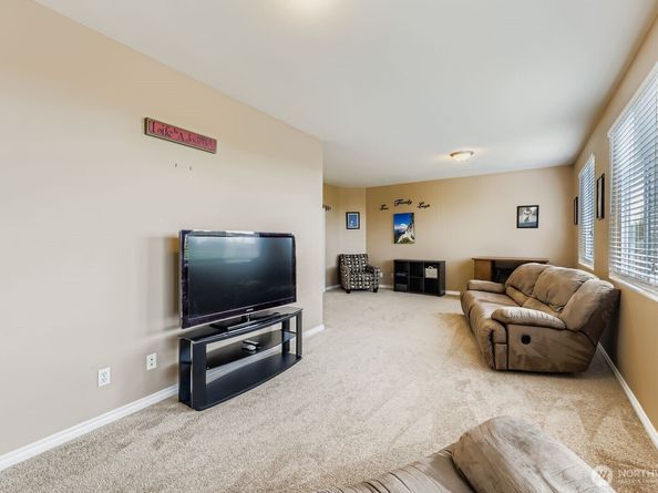 7005 135th Street SE, Snohomish WA 98296