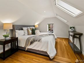 5206 Wallingford Avenue N, Seattle WA 98103