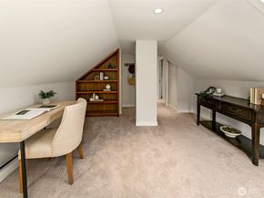 5206 Wallingford Avenue N, Seattle WA 98103