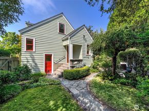 5206 Wallingford Avenue N, Seattle WA 98103