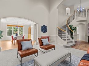 2129 204th Place NE, Sammamish WA 98074