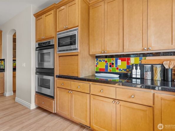 2129 204th Place NE, Sammamish WA 98074