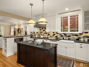3333 Cascadia Avenue S, Seattle WA 98144