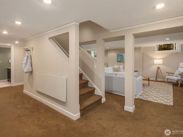 3333 Cascadia Avenue S, Seattle WA 98144