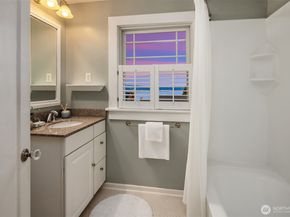 3333 Cascadia Avenue S, Seattle WA 98144