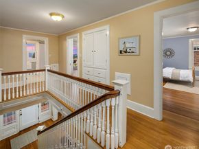 3333 Cascadia Avenue S, Seattle WA 98144