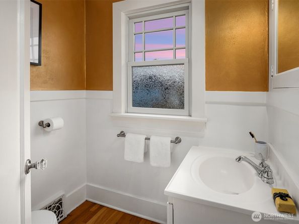 3333 Cascadia Avenue S, Seattle WA 98144