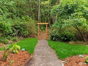 14490 Wiley Lane SE, Olalla WA 98359
