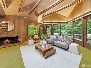 6 Lindley Road, Mercer Island WA 98040