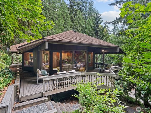 6 Lindley Road, Mercer Island WA 98040