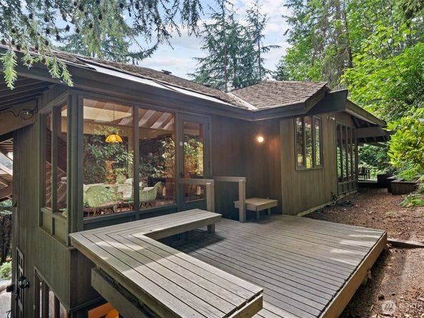 6 Lindley Road, Mercer Island WA 98040
