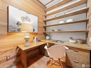 6 Lindley Road, Mercer Island WA 98040