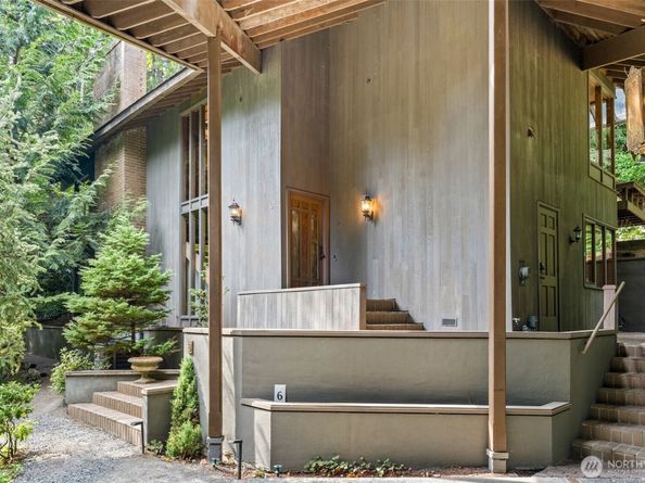 6 Lindley Road, Mercer Island WA 98040