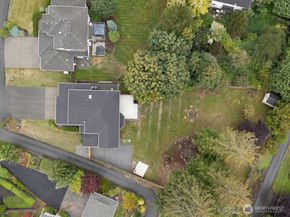 2327 122 Drive SE, Lake Stevens WA 98258