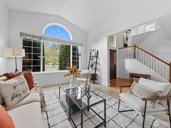 2327 122 Drive SE, Lake Stevens WA 98258