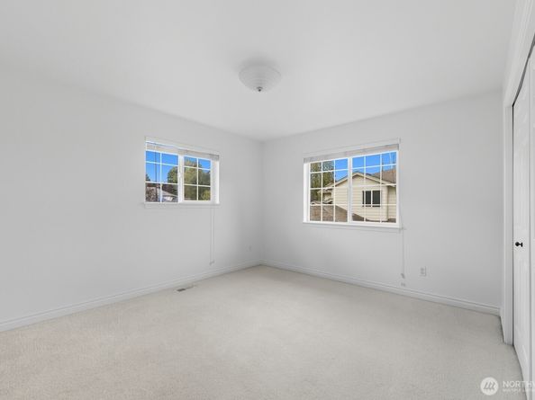 2327 122 Drive SE, Lake Stevens WA 98258