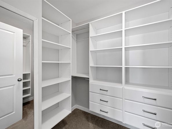 7828 Cortland Avenue SE, Snoqualmie WA 98065