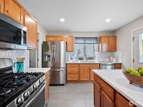 7828 Cortland Avenue SE, Snoqualmie WA 98065