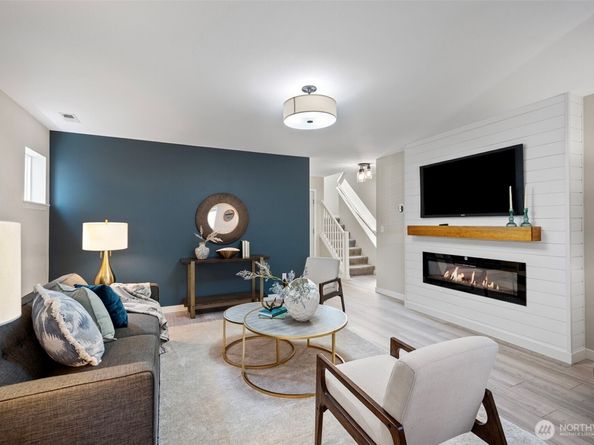 7828 Cortland Avenue SE, Snoqualmie WA 98065