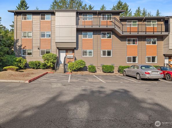 210 SW Clark Street A202, Issaquah WA 98027