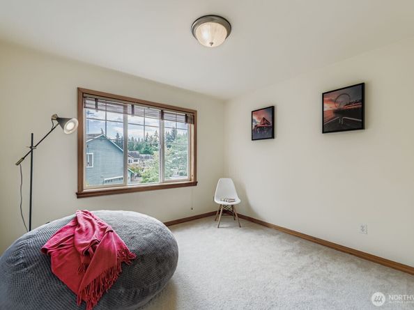 17210 5th Place W, Bothell WA 98012